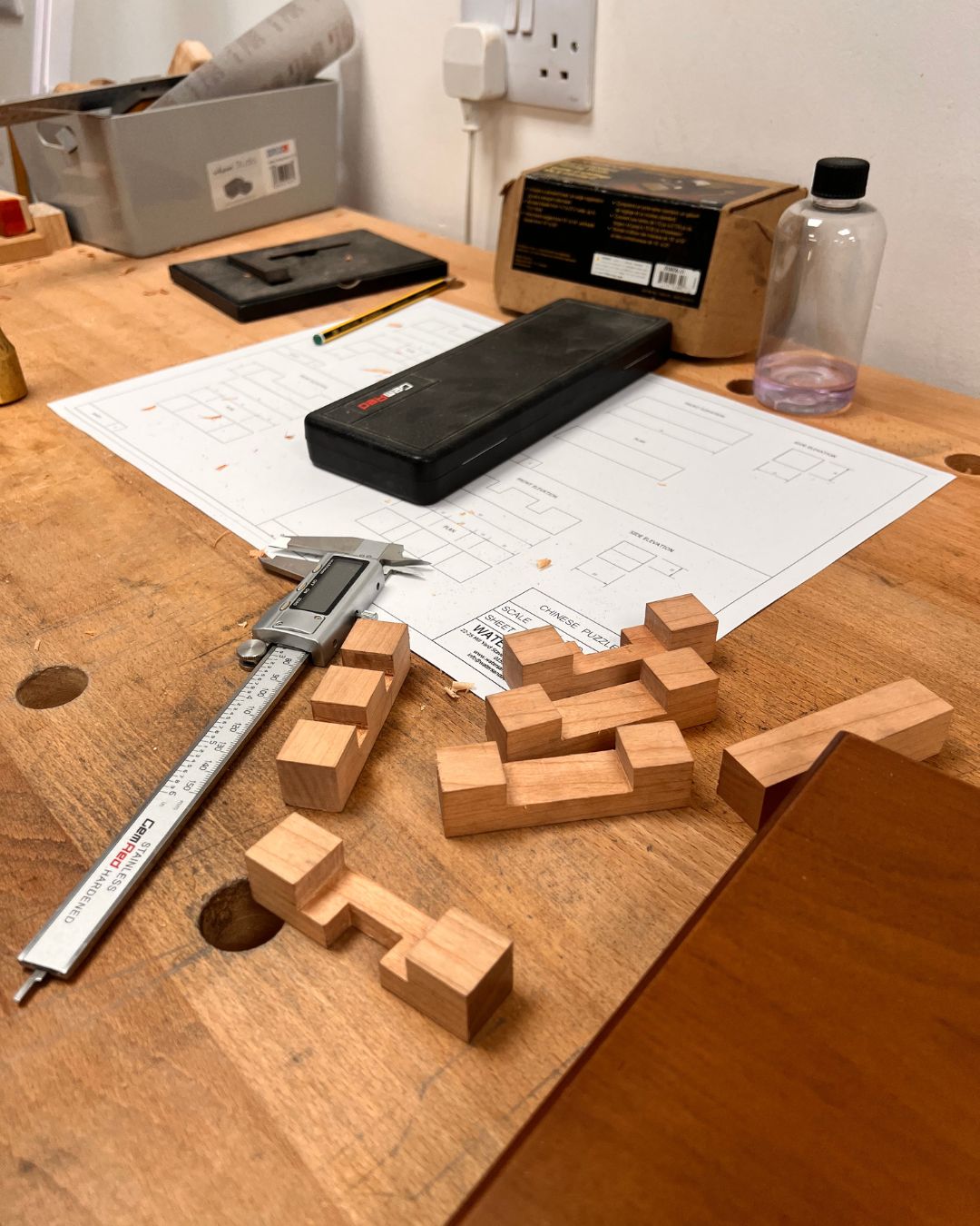 Chinese Puzzle hand-tool project during the introduction course